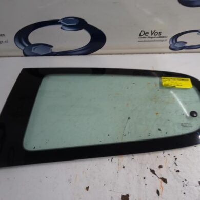 Peugeot 108  Portierruit 4Deurs links-achter 2015 B000826880