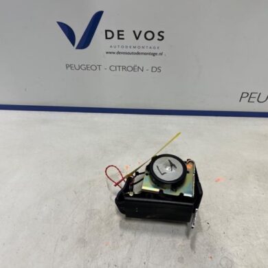 Citroen DS5 2.0 BlueHDI 150 16V Veiligheidsgordel links-achter 2016 98000632XX