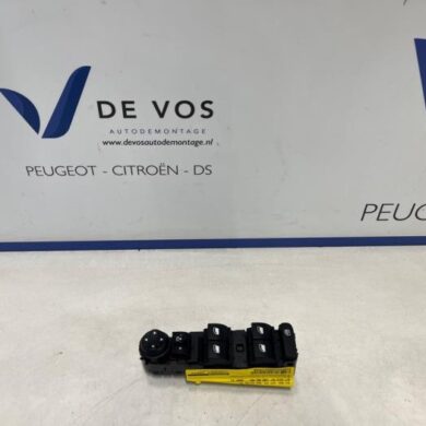 Citroen C4 Picasso  Multi-functional window switch 2019 98319761ZD-98423402ZD