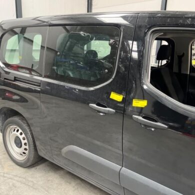 Peugeot Partner 1.5 BlueHDi 100 Sliding door, right 2021 9820425480