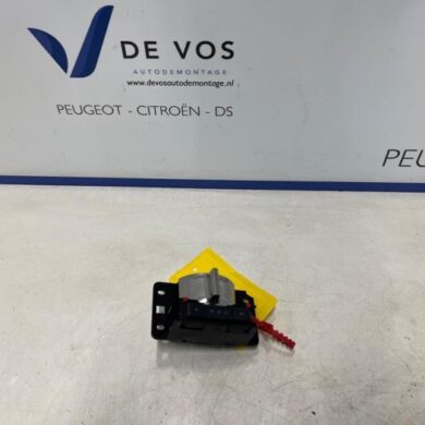 Peugeot 2008 e-2008 54 kWh Versnellingspook 2024 1663374480 SX01