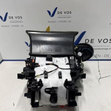 Opel Crossland X 1.2 Turbo 12V Kachelhuis 2021 3557997-YQ00046880