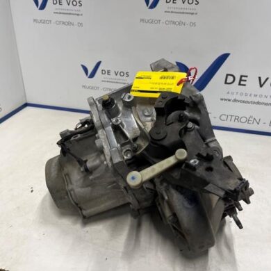 Peugeot Partner 1.5 BlueHDi 100 Gearbox YHY-YH01 2020 1623092980-1623094080 20ET54