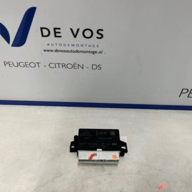 Peugeot 2008 1.2 VTi 12V PureTech 100 PDC Modul 2021 1674257380-9838793580
