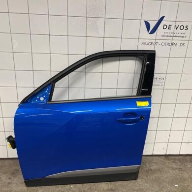 Peugeot 2008 e-2008 54 kWh Door 4-door, front left 2024 9832522480