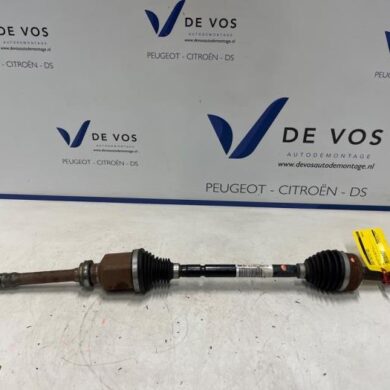 Peugeot 2008 e-2008 54 kWh Antriebswelle rechts vorne ZK02 2024 9853475680 SX01