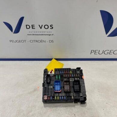 Citroen DS5 2.0 BlueHDI 150 16V Zekeringkast 2016 9810296480