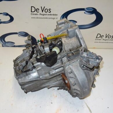 Peugeot 308  Getriebe AHX-AHRAH01 2015 9806281980-9820673380-1610746080 20MB40