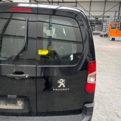Peugeot Partner 1.5 BlueHDi 100 Rear door 4-door, right 2021 9820436680