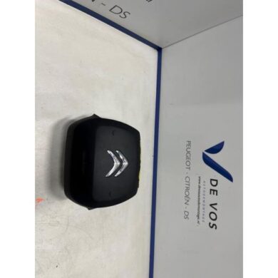 Citroen C4 Cactus 1.2 PureTech 82 12V Left airbag (steering wheel) 2015 98012181ZD