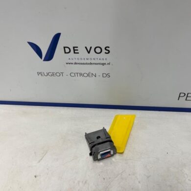 Citroen C5 Aircross 1.2 e-THP PureTech 130 Camera voorzijde 2022 9842997780-1681924480-1692663080