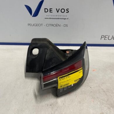 Opel Mokka 1.2 Turbo 12V Taillight, right 2023 9833721980