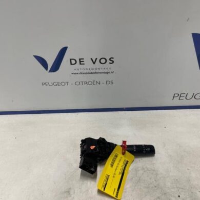 Peugeot 108 1.0 12V Scheibenwischer Schalter 2016 B000777880