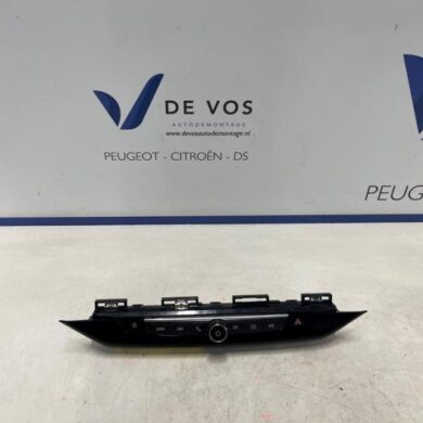 Opel Mokka 1.2 Turbo 12V Radio control panel 2023 98348291XU