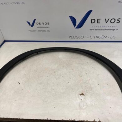 Peugeot 408 1.2 PureTech 130 Spatbord Lijst 2023 98384342XT