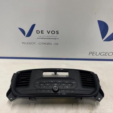 Citroen Jumpy 2.0 Blue HDI 150 Radiobedienings paneel 2022 98120819ZD