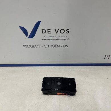 DS Automobiles DS4 1.2 12V Hybrid 136 Interior lighting, front 2024 9818744780