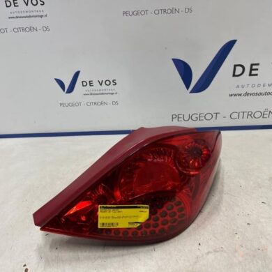 Peugeot 207 1.4 16V Taillight, right 2007 6351Y7