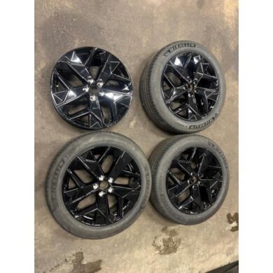 DS Automobiles DS4 1.2 12V Hybrid 136 Set of wheels + tyres 2024 98345115XY