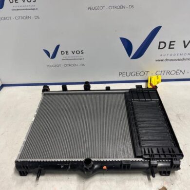 Peugeot 2008 1.2 Hybrid 136 Radiator HN09 2024 9827174680-1663937780