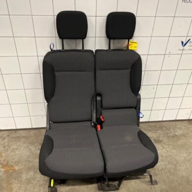 Peugeot Partner 1.5 BlueHDi 100 Bank rechts vorne 2024 9826529580-9827177580-9826530180