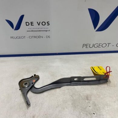 Peugeot Partner 1.5 BlueHDi 75 Bonnet Hinge 2021 9816485080