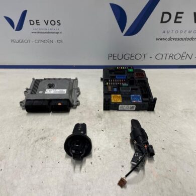 Citroen C3 1.2 12V e-THP PureTech 110 Computer Motormanagement HNP-HN05 2020 9834609880-1681452880