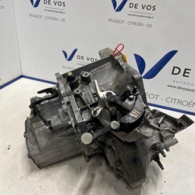 Citroen C3 Aircross 1.2 e-THP PureTech 110 Versnellingsbak HNP-HN05 2018 1629075380-1629075480 20V247