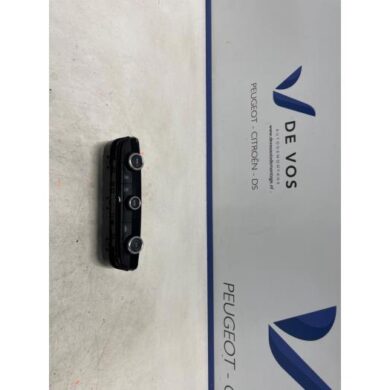 Opel Mokka 1.2 Turbo 12V Heater control panel 2023 9842665880