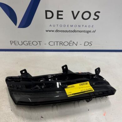 Peugeot 408 1.2 PureTech 130 Dagrijverlichting links 2023 9835230980