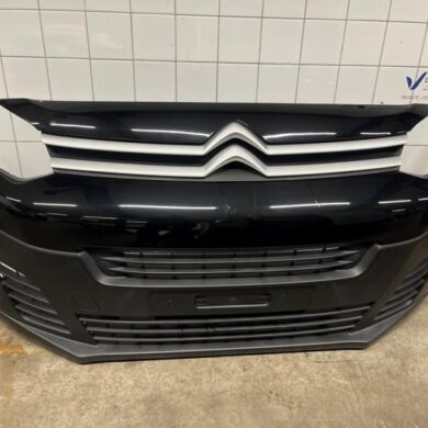 Citroen Jumpy 2.0 Blue HDI 150 Voorbumper 2022 1615050480-1615649280