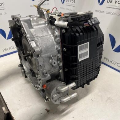 Peugeot 408 1.2 PureTech 130 Getriebe HNS-HN05 2023 9851786980-9868777880 20GTBM