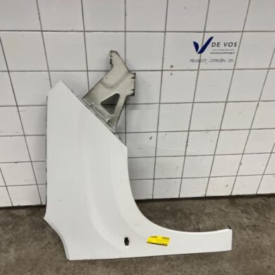 Peugeot Partner  Scherm rechts-voor 2023 9816482380