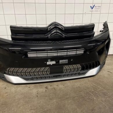 Citroen C5 Aircross  Front bumper 2022 168622211T-16853225XT