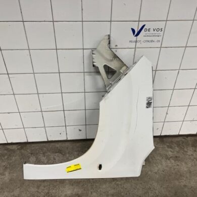 Peugeot Partner  Scherm links-voor 2023 9816482780