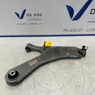 Citroen C4 ë-C4 X 54 kWh Querlenker rechts vorne 2024 9831682780