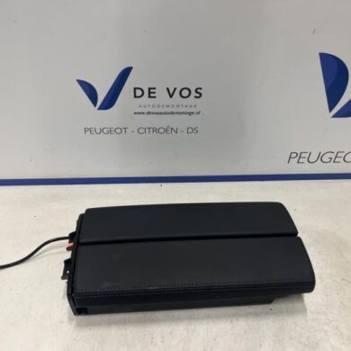 DS Automobiles DS4 1.2 12V Hybrid 136 Armleuning 2024 98380381ZE