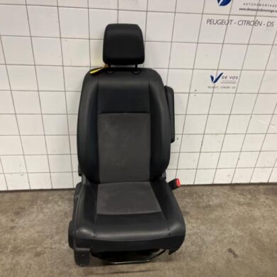 Opel Vivaro 1.5 CDTI 102 Stoel rechts 2021