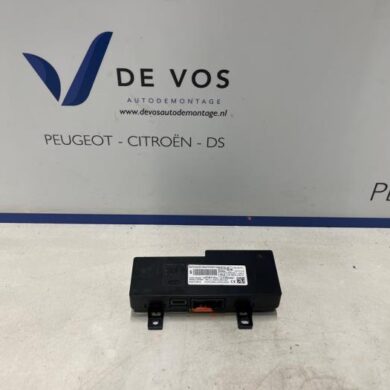 Citroen C3 1.2 12V e-THP PureTech 110 Phone interface 2020 9831611580-9847654980