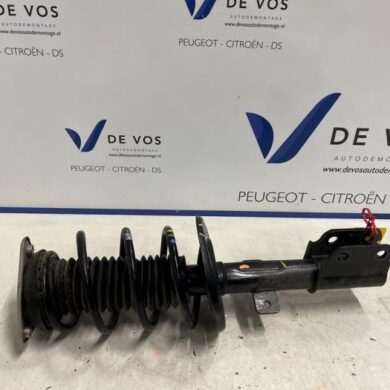 Citroen C5 Aircross  Schokdemperpoot rechts-voor 2022 9833696780