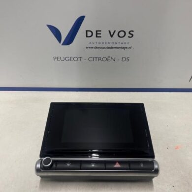 Citroen C3 1.2 Vti 12V PureTech Interior display HMZ-HM01 2017 98261544XU-98389128XU