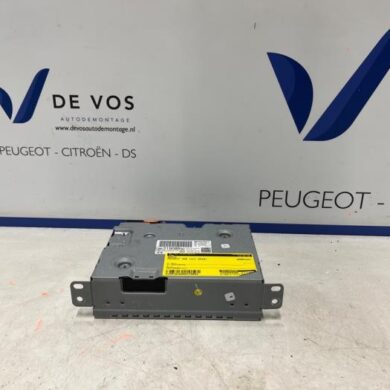 Peugeot 308 1.2 12V e-THP PureTech 130 Radio 2019 9821908980