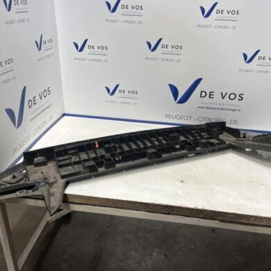 Citroen C4 Picasso 2.0 Blue HDI 150 Beschermplaat bodem 2019 9675972180