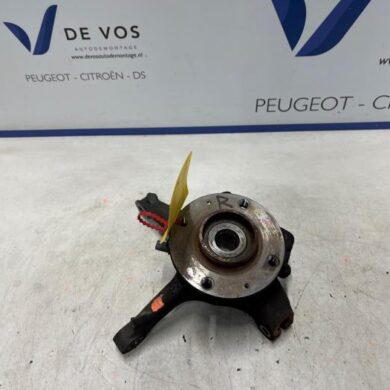 Opel Corsa 1.2 Turbo 12V 100 Fusee rechts-voor 2021 9826877980