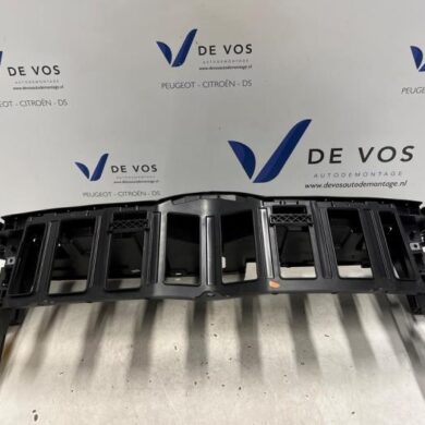 Citroen C5 Aircross  Frontpaneel 2022 98498502XT