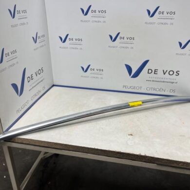 DS Automobiles DS7 Crossback 1.6 16V E-Tense 225 Roof rail, right 2023 98170171VV