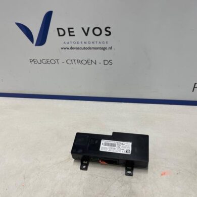 Citroen C5 Aircross 1.2 e-THP PureTech 130 Phone interface 2020 9831611580-9847654980