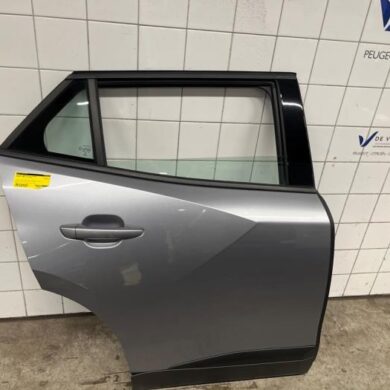 Peugeot 2008 1.2 Hybrid 136 Portier 4Deurs rechts-achter 2024 9831048080