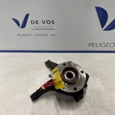 Citroen C4 1.2 PureTech 130 12V Fusee rechts-voor 2021 9826532380