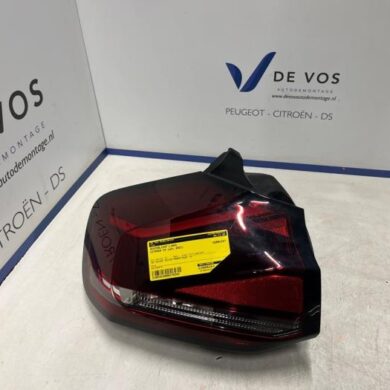 Citroen C4 1.2 PureTech 130 12V Achterlicht links 2021 9831100280